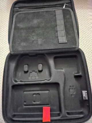 Custodia Rigida Nintendo Switch Bigben Deluxe Rossa