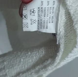 Lote 4 Camisetas: Verde, Beige, Negra y Blanca