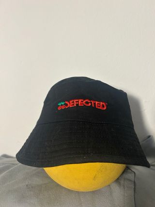Gorra Defected Negra Talla S/M