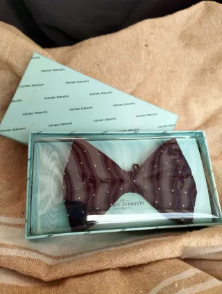 Pajarita Henry Jermyn Negra Lunares