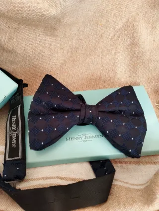 Pajarita Henry Jermyn Negra Lunares