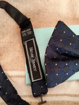 Pajarita Henry Jermyn Negra Lunares