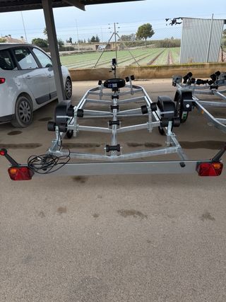 Remolque Barco Venta y Alquiler de 6 metros