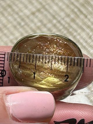 Anillo Luxenter Dorado con Aventurina Roja