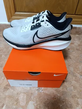 Nike Vomero 17 Zapatillas Running Usadas