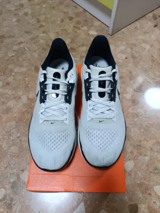 Nike Vomero 17 Zapatillas Running Usadas