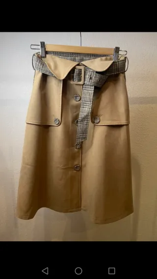 Falda gabardina beige y cuadros Príncipe de Gales