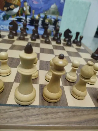 Ajedrez de madera
