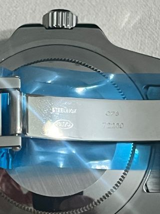 Reloj olex Verde y Plateado