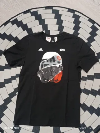 Camiseta Adidas x Star Wars Negra