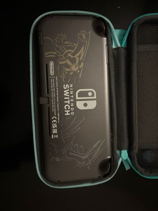 Nintendo Switch Lite Edizione Pokémon Grigio