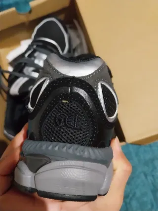 Zapatillas Asics Talla 44 Negro Gris