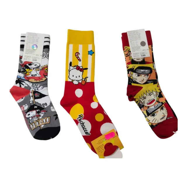 Calcetín sanrio, capibara, Doraemon,gato, esponja