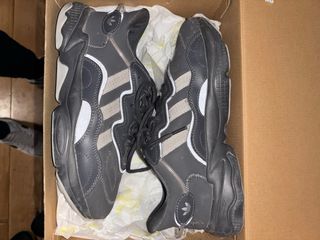Zapatillas Adidas Ozweego Talla 43