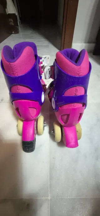 Patines infantiles rosas y morados