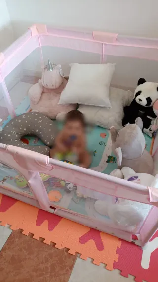 Parque infantil rosa