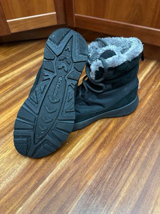 Botas Columbia Impermeables Negras y Grises