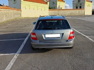 Mercedes-Benz Clase C 2011