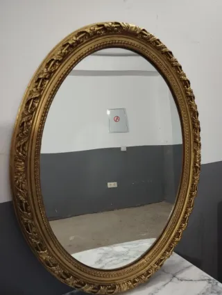 Espejo Ovalado Antiguo Dorado