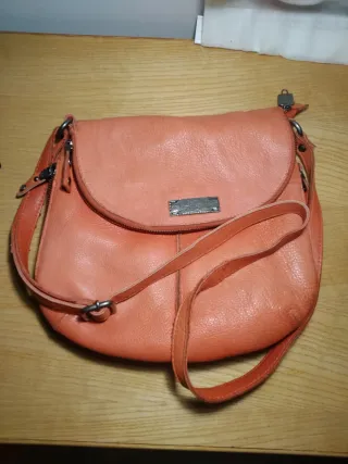 Bolso bandolera piel naranja SALVADOR BACHILLER