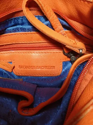 Bolso bandolera piel naranja SALVADOR BACHILLER