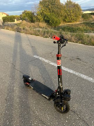 Patinete Eléctrico Negro