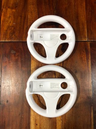 Mario Kart Wii con 2 volanti wii