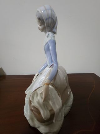 Figura Porcelana Lladro Lavandera Vintage