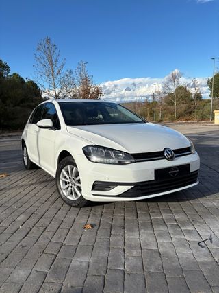 VOLKSWAGEN Golf Edition 1.0 TSI