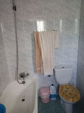 Se vende parcela con Casa de Campo a 8kmde Caceres