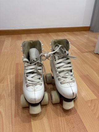Patines 4 Ruedas Blancos Talla 35