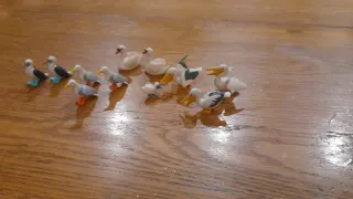 Figuras de animales de plástico