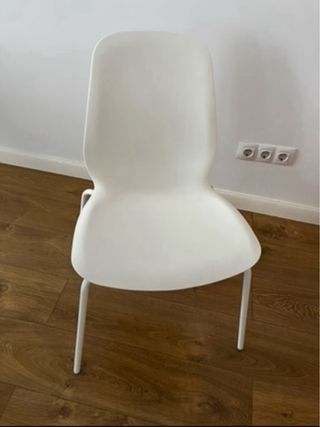 URGENTE VENDER Mesa de cocina extensible + 4 Silla