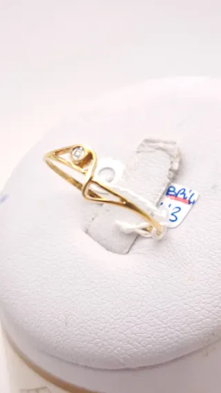 Anillo Oro 18k con diamante