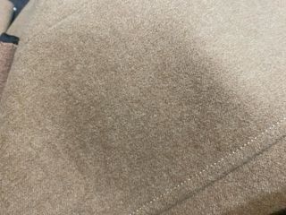 Elegante abrigo caqui/beige