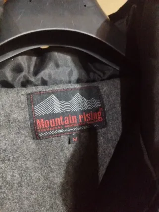 Cortavientos montaña con borreguito