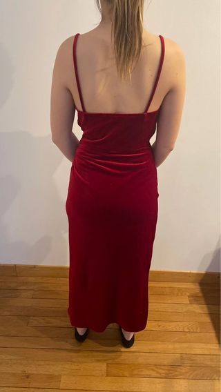 Vestido terciopelo lencero rojo burdeos Zara