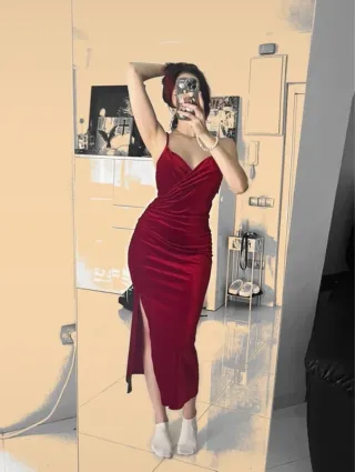 Vestido terciopelo lencero rojo burdeos Zara