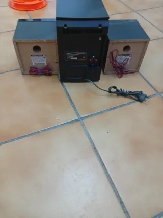 Radio Sony MP3 con altavoces