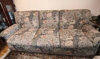 Sofá 3 plazas y butaca estampado floral