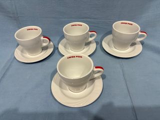 Juego 4 tazas desayuno con plato