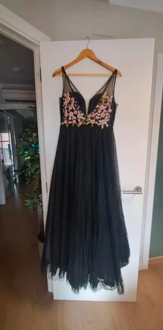 Vestido Fiesta Negro con Flores Rosas
