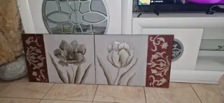 Cuadro Decorativo Flores Beige y Rojo