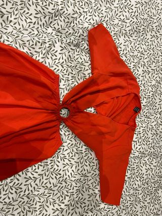 Vestido naranja con aberturas talla S