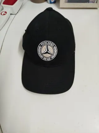 Gorra Mercedes-Benz Negra
