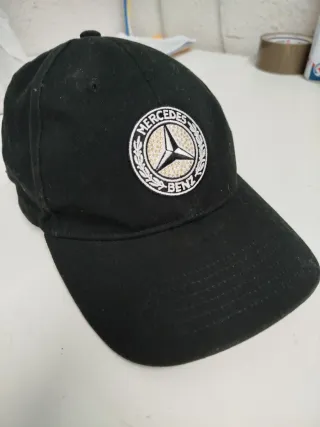 Gorra Mercedes-Benz Negra