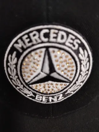 Gorra Mercedes-Benz Negra