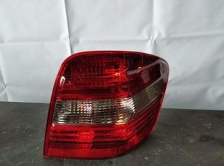 Piloto trasero a1648203864 mercedes clase ml 51922