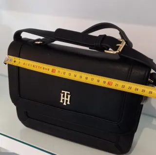 Bolso Tommy Hilfiger Negro