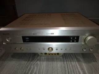 Receptor AV Yamaha RX-V620RDS Plata